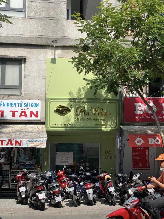 Mặt tiền của một trong số những chi nhánh của An Miên Spa