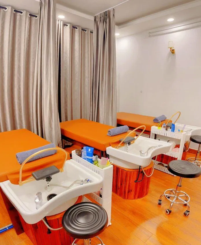 Phòng gội đầy đủ tiện nghi