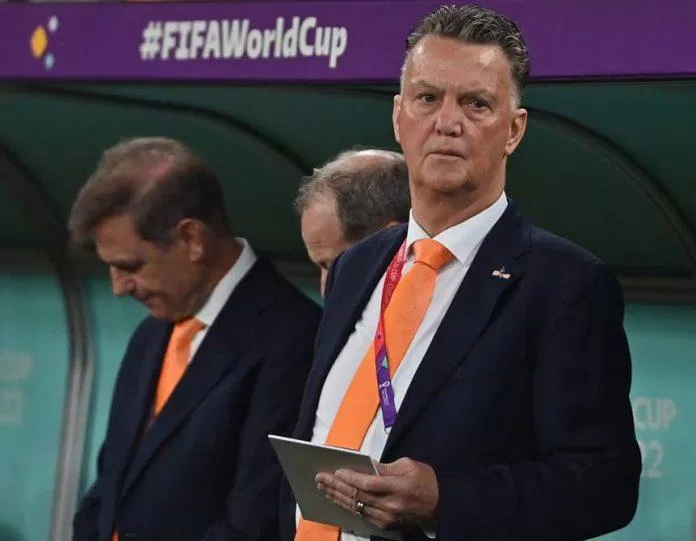 HLV Van Gaal hiểu rõ nếu chiến thắng thì đội tuyển Hà Lan của ông sẽ thư thả hơn rất nhiều ở lượt trận cuối (Ảnh: Internet) HLV Van Gaal hiểu rõ nếu chiến thắng thì đội tuyển Hà Lan của ông sẽ thư thả hơn rất nhiều ở lượt trận cuối (Ảnh: Internet)