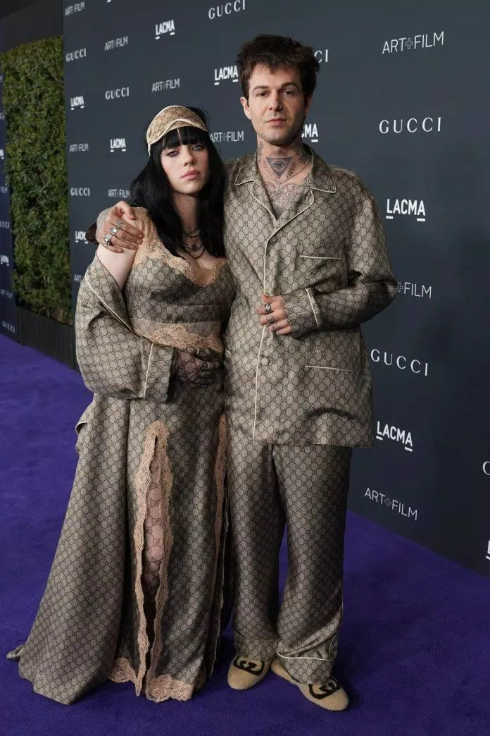 Gần đây, Billie Eilish cũng diện váy ngủ của nhà mốt Gucci lên thảm đỏ. Nguồn: internet