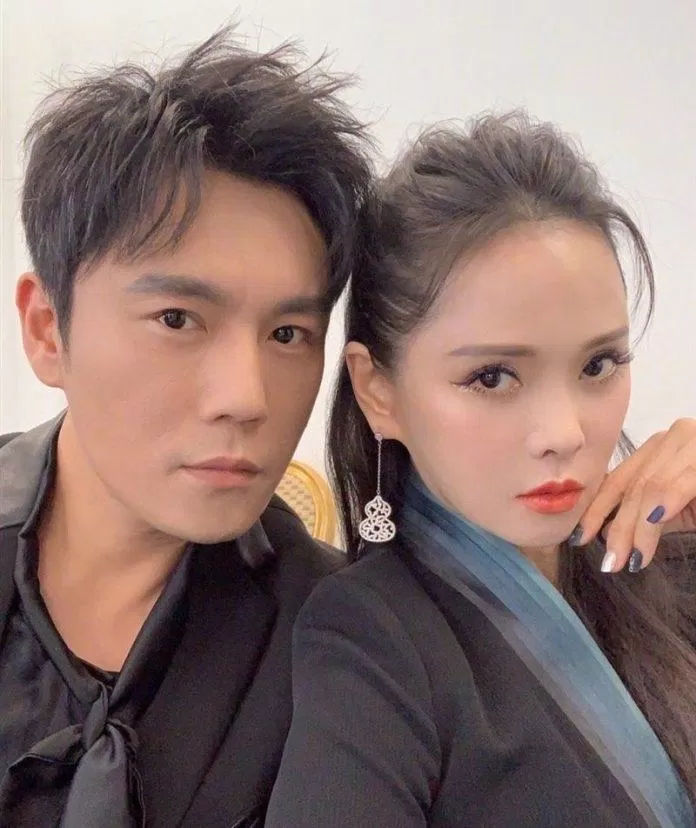 Y Năng Tịnh Đăng Weibo Ẩn Ý, Nghi Ngờ Li Hôn Với Chồng Kém 10 Tuổi Tần Hạo - Bloganchoi