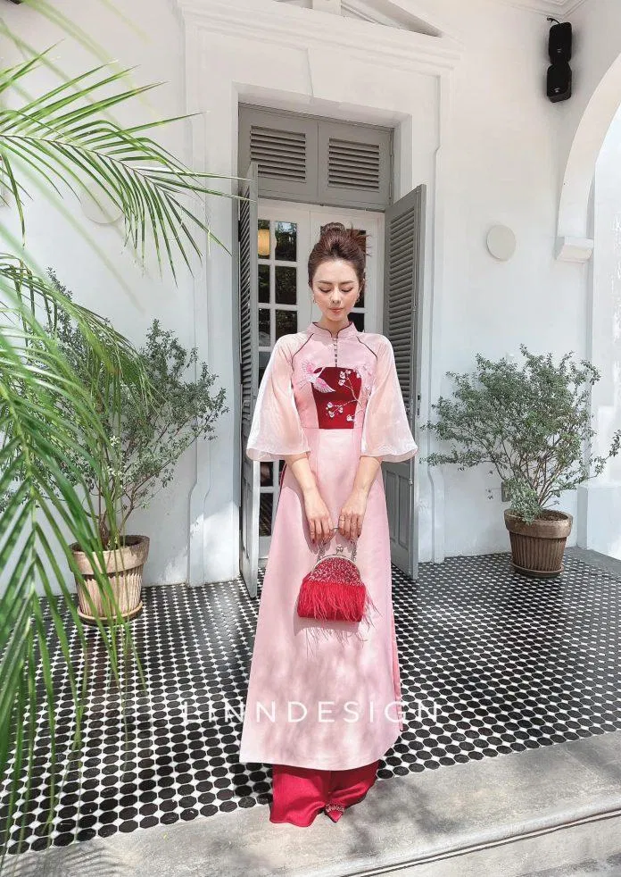 Áo dài Tết của nhà LINN luôn cực kì độc đáo Áo dài Tết của nhà LINN luôn cực kì độc đáo