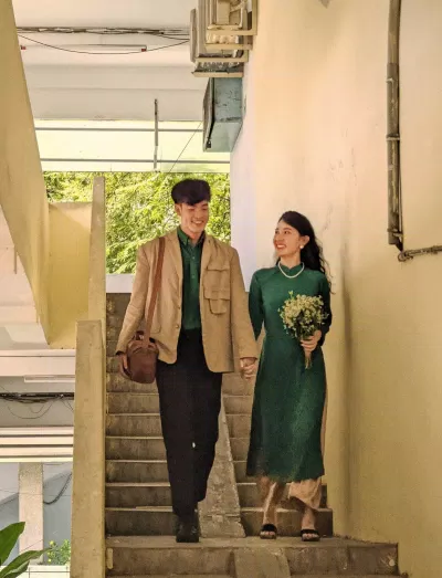 Phong cách của thập niên 90 được Rosemary đưa vào thiết kế của mình Phong cách của thập niên 90 được Rosemary đưa vào thiết kế của mình