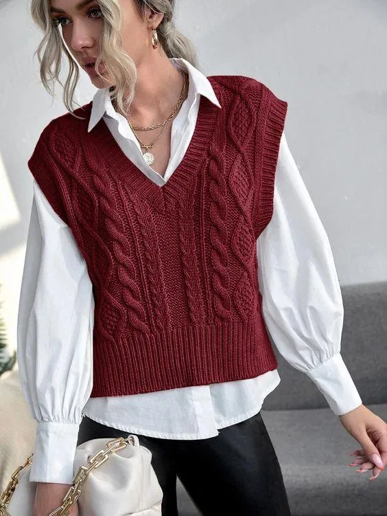 Bạn nhớ kết hợp các outfit cùng trang sức nhé (Ảnh: Internet).