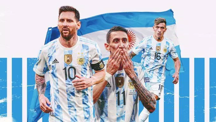 Messi cùng các đồng đội sau chức vô địch World Cup 2022 chỉ còn cách top 1 BXH FIFA đúng 2 điểm (Ảnh: Internet)