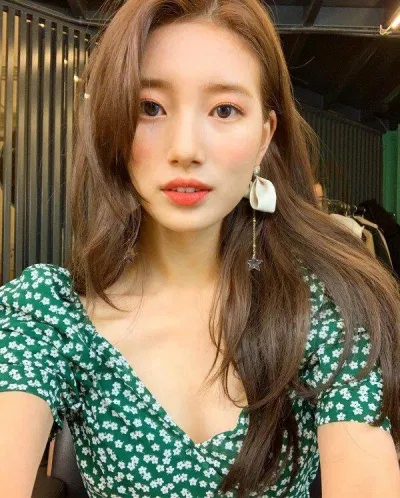 Suzy (Ảnh: Internet)