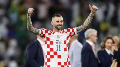Brozovic là chiến binh không mỏi tuyển giữa của Croatia tại Qatar 2022 (Ảnh: Internet) Brozovic là chiến binh không mỏi tuyển giữa của Croatia tại Qatar 2022 (Ảnh: Internet)