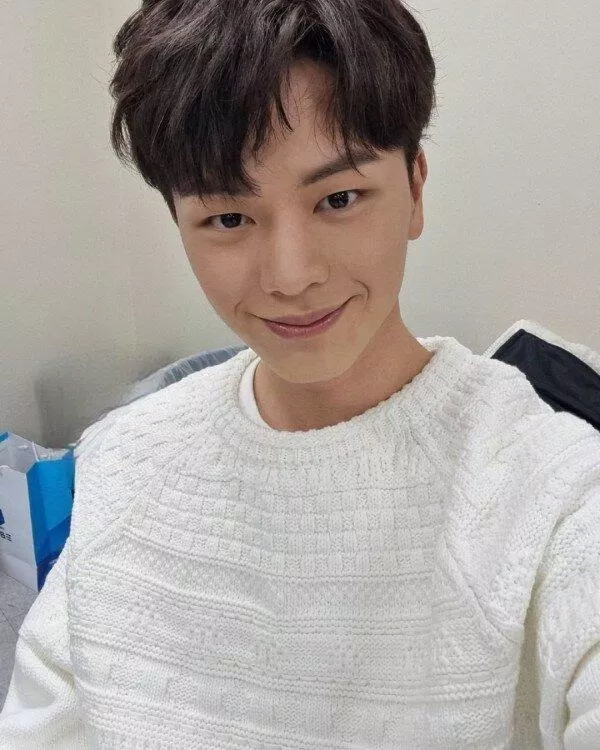 Sungjae BTOB (Ảnh: Internet)