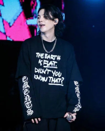 Suga BTS (Ảnh: Internet)