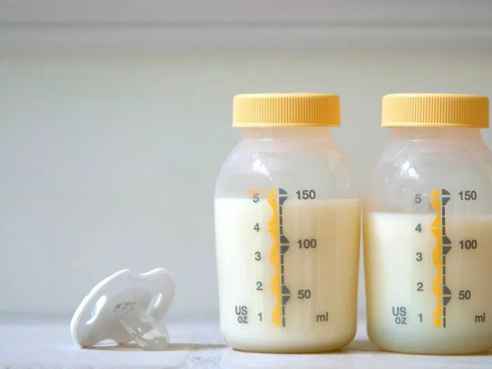 Các mẹ cần làm gì để bảo vệ nguồn sữa mẹ? (Nguồn: Internet)