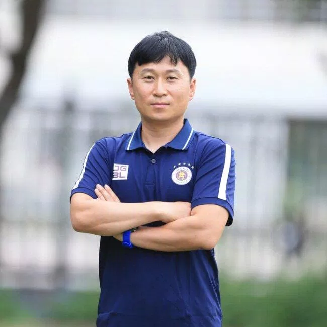 HLV Chun Jae Ho có mùa giải thành công tại CLB Hà Nội (Ảnh: Internet) HLV Chun Jae Ho có mùa giải thành công tại CLB Hà Nội (Ảnh: Internet)