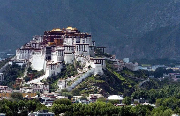 Cung điện Potala - Nguồn: Internet Cung điện Potala - Nguồn: Internet