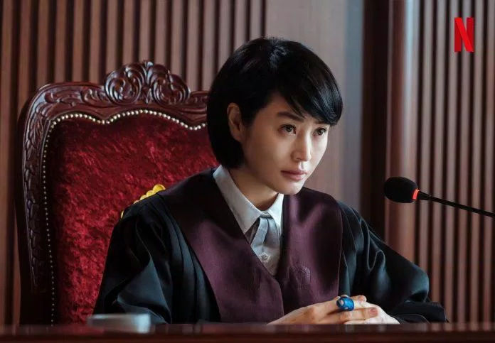 Kim Hye Soo trong bộ phim "Juvenile Justice" (Ảnh: Internet).
