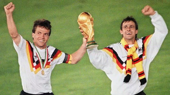 Tuyển Đức có lần thứ 3 lên ngôi vô địch World Cup tại Italia vào năm 1990 (Ảnh: Internet) Tuyển Đức có lần thứ 3 lên ngôi vô địch World Cup tại Italia vào năm 1990 (Ảnh: Internet)