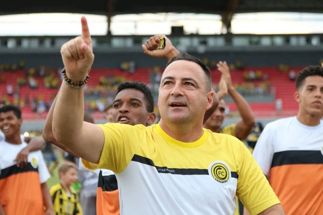 HLV Paulo Foiani - tân thuyền trưởng CLB CAHN mùa giải 2023 (Ảnh: Internet) HLV Paulo Foiani - tân thuyền trưởng CLB CAHN mùa giải 2023 (Ảnh: Internet)