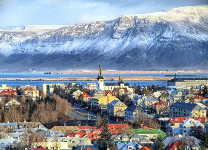 Thành phố Reykjavík của Iceland (Ảnh: Internet).