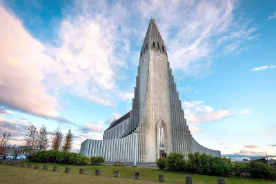 Nhà thờ Hallgrimskirkja (Ảnh: Internet). Nhà thờ Hallgrimskirkja (Ảnh: Internet).
