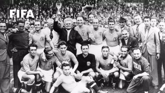 Italia là đội bóng đầu tiên trong lịch sử bảo vệ thành công chức vô địch của mình khi lên ngôi tại World Cup 1938 (Ảnh: Internet)