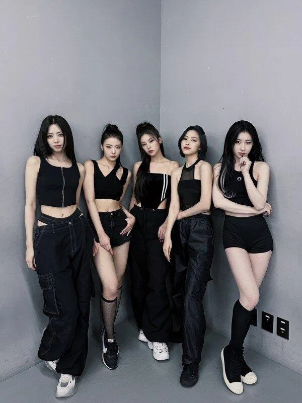 ITZY (Ảnh: Internet)