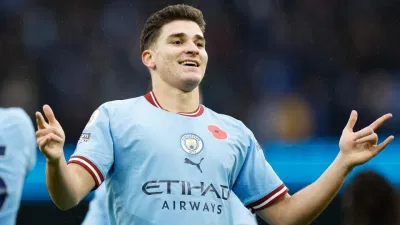 Alvarez trong màu áo Man City (Ảnh: Internet) Alvarez trong màu áo Man City (Ảnh: Internet)