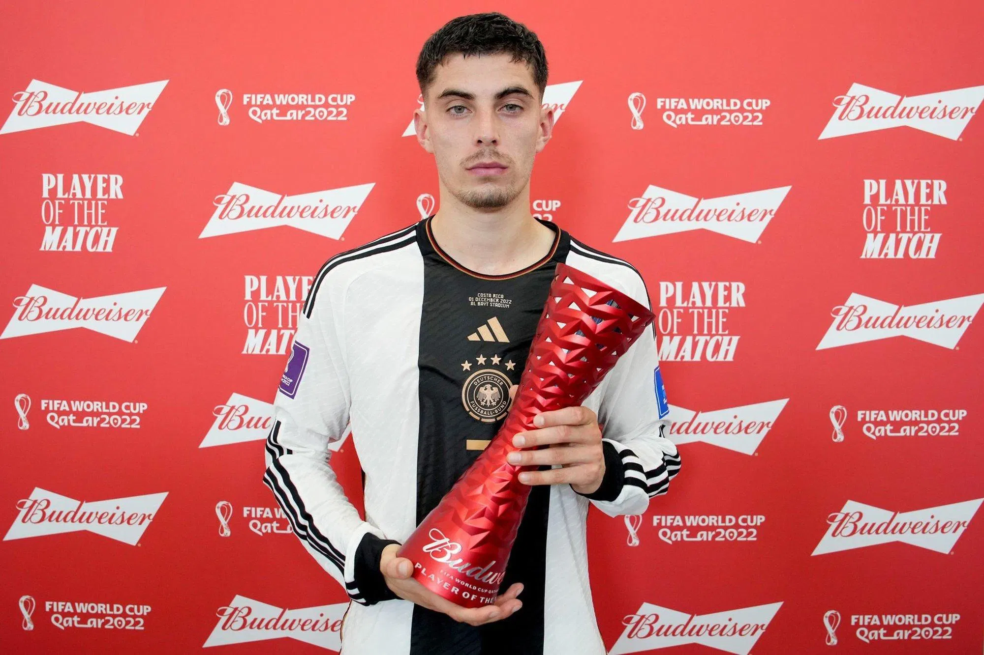 Kai Havertz có lẽ là cầu thủ nhận giải xuất sắc nhất trận đấu trong tâm trạng buồn nhất (Ảnh: Internet)