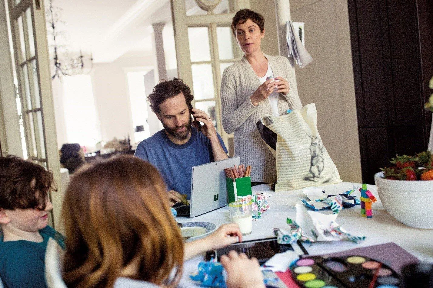 Bạn cần tách bạch rõ ràng chuyện gia đình và công việc (Ảnh: Internet). Bạn cần tách bạch rõ ràng chuyện gia đình và công việc (Ảnh: Internet).