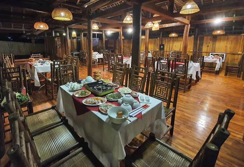 Lẩu Then quán (Nguồn: Internet)