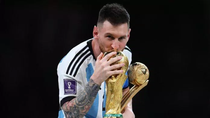 Leo Messi, là một cầu thủ bóng đá chuyên nghiệp người Argentina (Ảnh: Internet)