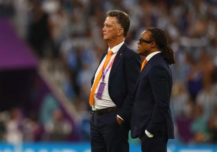 Louis Van Gaal đã bày binh bố trận để bắt chết Messi nhưng như thế là không đủ giúp cho đội bóng của ông có mặt ở bán kết World Cup 2022 (Ảnh: Internet) Louis Van Gaal đã bày binh bố trận để bắt chết Messi nhưng như thế là không đủ giúp cho đội bóng của ông có mặt ở bán kết World Cup 2022 (Ảnh: Internet)
