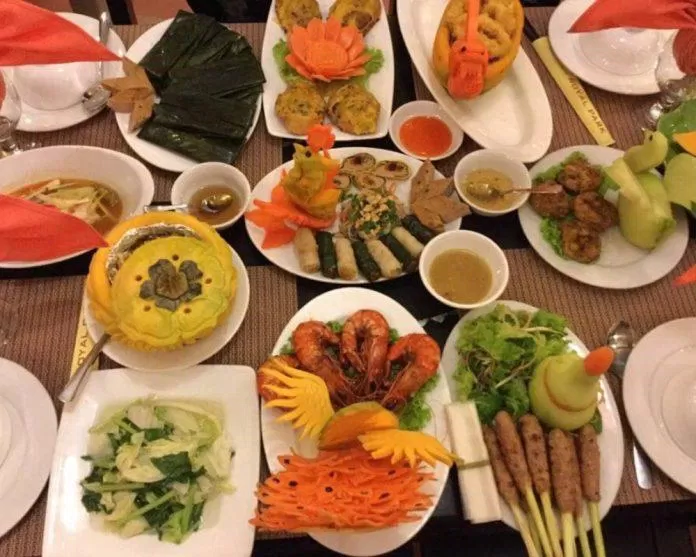 Ẩm thưc cung đình Huế- tinh hoa Việt Nam