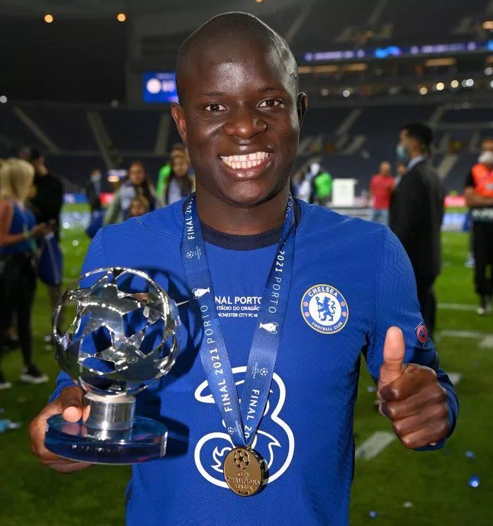 N'Golo Kanté bắt đầu sự nghiệp của mình tại đội bóng Bologne (Ảnh: Internet) 6 cầu thủ được người chơi ưa thích nhất trong game eFootball - PES 4 cầu thủ Cristiano Ronaldo Erling Haaland Lionel Messi Mbappe Messi neymar pes 4 Ronaldo Top 6 các cầu thủ trong efootball hay còn gọi là pes4 được ưu thích nhiều nhất world cup