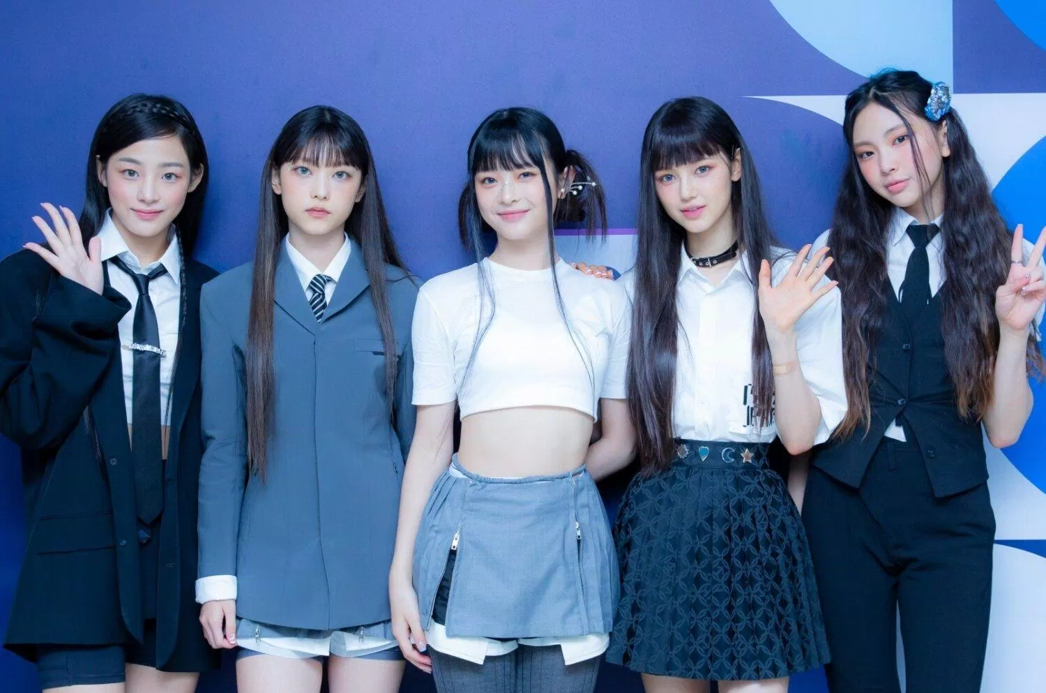 NewJeans (Ảnh: Internet) NewJeans (Ảnh: Internet)