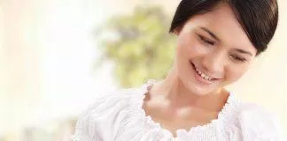 Những lợi ích của sữa mẹ là gì? Làm sao để cho trẻ bú mẹ đúng cách? (Nguồn: Internet)