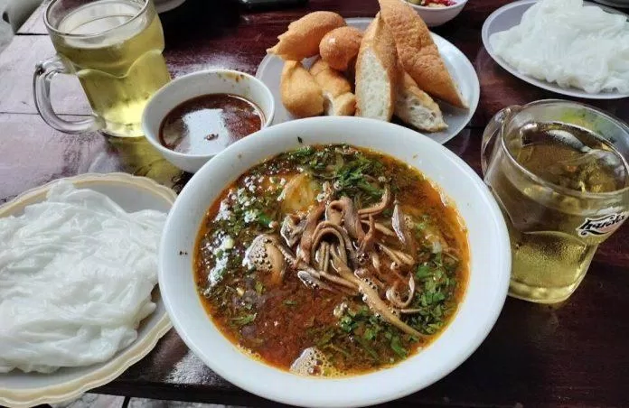 The restaurant's eel soup.  (Photo: Internet)