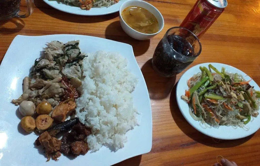 Món cơm chay của quán. (Ảnh: Internet)