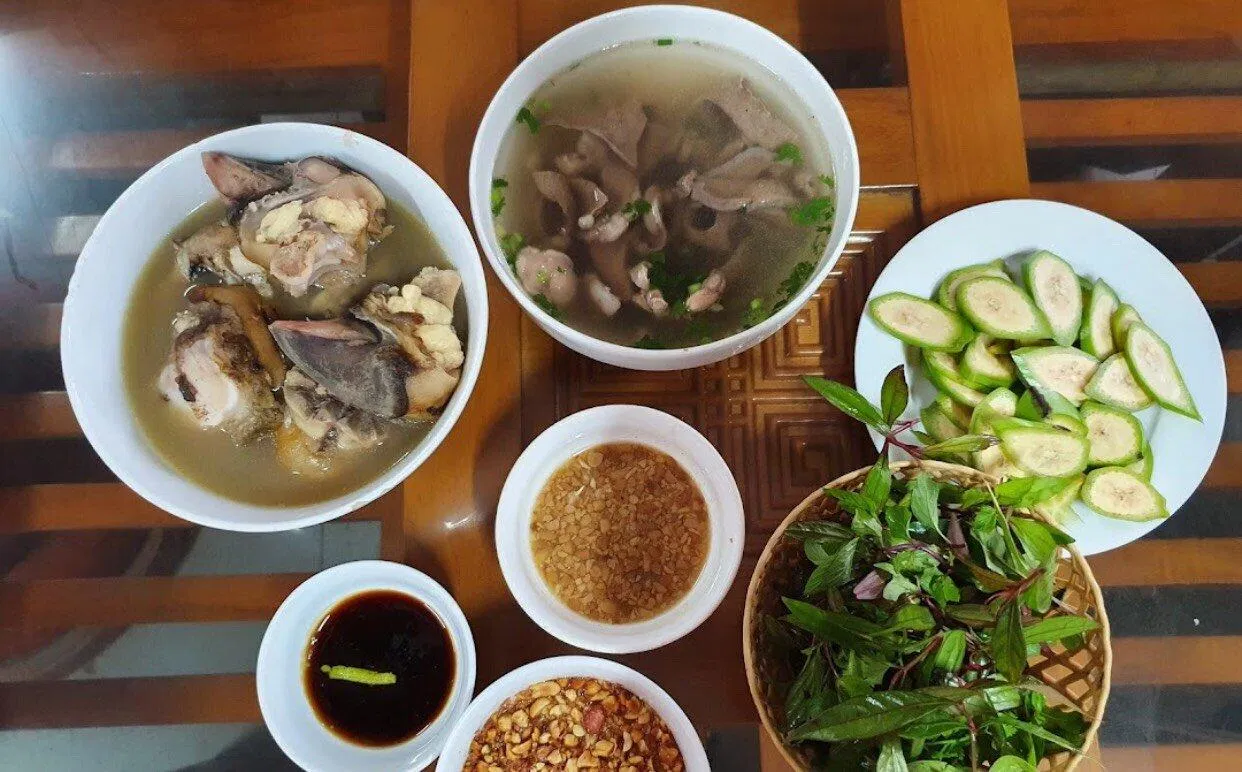 Món ăn của quán. (Ảnh: Internet)