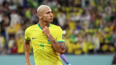 Richarlison tiếp tục là cầu thủ chơi đầy cảm hứng bên phía Brazil ở vòng 1/8 World Cup 2022 (Ảnh: Internet) Richarlison tiếp tục là cầu thủ chơi đầy cảm hứng bên phía Brazil ở vòng 1/8 World Cup 2022 (Ảnh: Internet)