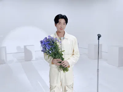 RM từng chia sẻ về album solo của mình là "kho lưu trữ cuối cùng của tuổi đôi mươi". (Ảnh: Internet) RM từng chia sẻ về album solo của mình là "kho lưu trữ cuối cùng của tuổi đôi mươi". (Ảnh: Internet)