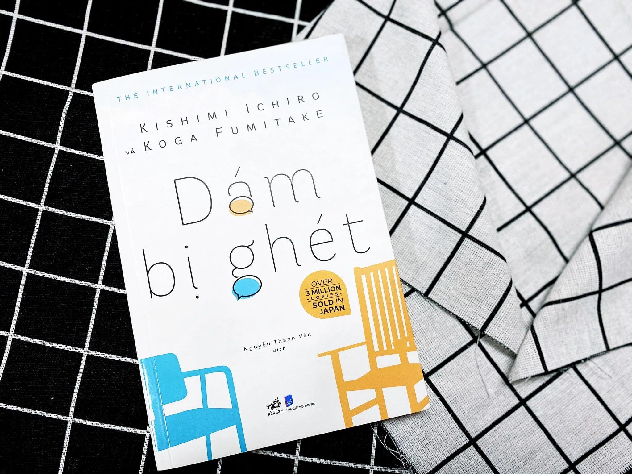 Dám bị ghét được đông đảo độc giả đón nhận (Ảnh: Internet)