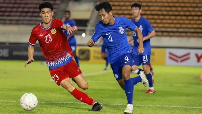Chiến thắng nhọc nhằn trước đội tuyển Lào giúp Singapore tiếp tục cạnh tranh tấm vé dự bán kết cùng với Việt Nam và Malaysia (Ảnh: Internet)