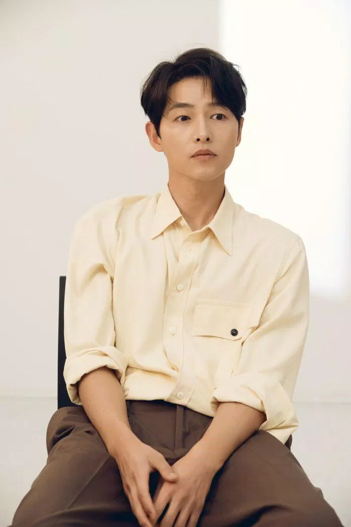 Tên tuổi của "cậu út' Song Joong Ki một lần nữa phủ sóng rộng rãi với thành công của Reborn Rich Bảng xếp hạng danh tiếng thương hiệu ngôi sao tháng 12: quốc bảo Hàn Quốc Son Heung Min vẫn giữ ngôi vương, theo sau là BTS và Song Joong Ki bảng xếp hạng bảng xếp hạng danh tiếng BTS BTS V Lim Young Woong NEWJEANS ngôi sao Son Heung Min Song Joong Ki thương hiệu