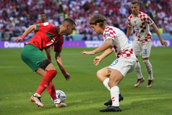 Borna Sosa đã thi đấu ấn tượng cả trước và trong World Cup 2022 (Ảnh: Internet)