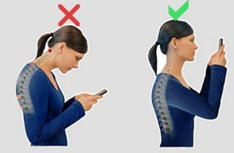 Sử dụng điện thoại đúng tư thế (Nguồn: Internet)