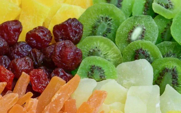 Người bệnh đái tháo đường nên dùng trái cây tươi thay vì trái cây sấy (Ảnh: Internet)
