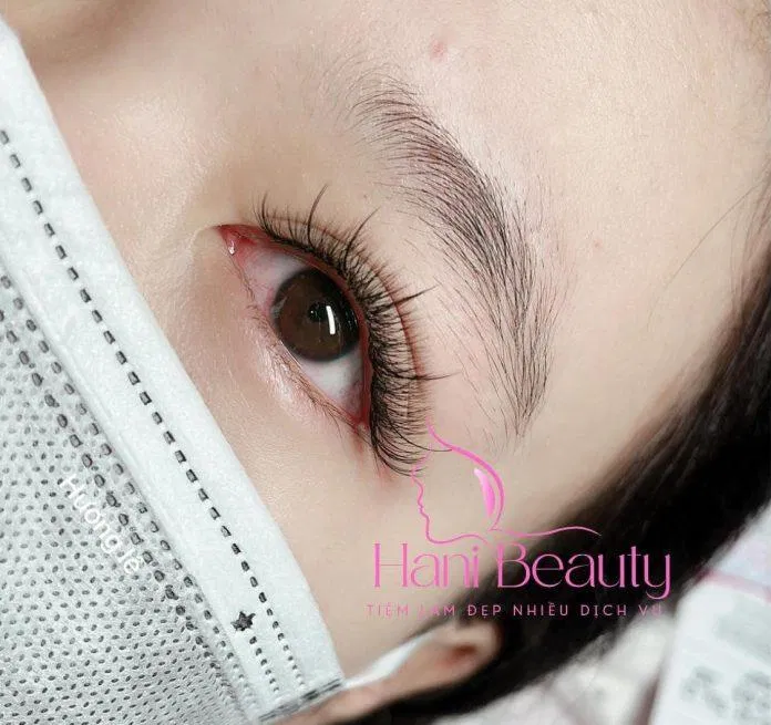 Khách nối mi tại Hani Lash & Brow Khách nối mi tại Hani Lash & Brow