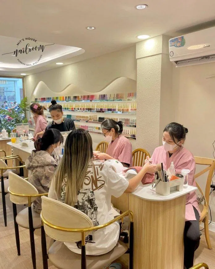 Top 11 tiệm nail đẹp ở TP HCM - làm nail cực xinh mà không gian lại siêu đẹp CoCo Nails Beauty địa chỉ làm nail ở Sài Gòn địa chỉ làm nail TPHCM Hari Nail Studio Honey Nail Spa Kolour de Beauty LAMIA Beauty Boutique Lisa Nail Spa Nail Minh Châu Nail Room - Mits House Nzim Beauty Room Palm Nails Palm Beauty tiệm làm nail chân đẹp Tiệm làm nail đẹp Tiệm nail đẹp tiệm nail đẹp ở TP HCM tiệm nail Hàn Quốc tiệm nail Hàn Quốc ở TP HCM tiệm nail ở TP HCM tiệm nail ở TP HCM đẹp nhất Top nail Top tiệm nail đẹp ở sài gòn Top tiệm nail đẹp ở TP HCM TPHCM làm nail ở đâu đẹp