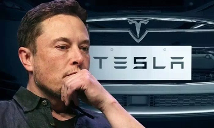 Với những ồn ào liên quan đến Twitter, Musk đang tự đưa mình và Tesla vào thế khó. Nguồn: Internet