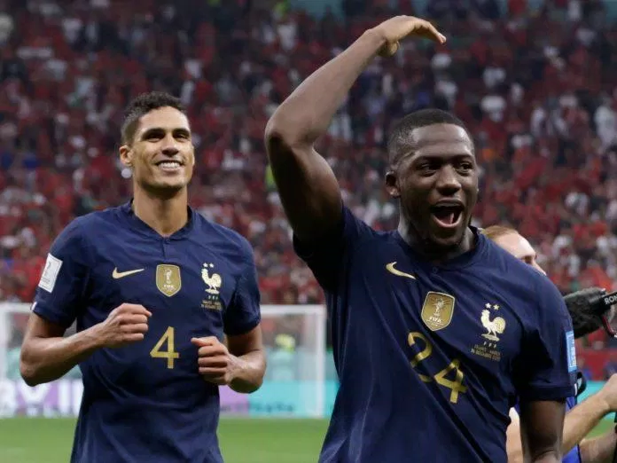 Varane và Konate đang cho thấy sự ăn ý ở trung tâm hàng thủ của đội tuyển Pháp tại World Cup 2022 (Ảnh: Internet) Varane và Konate đang cho thấy sự ăn ý ở trung tâm hàng thủ của đội tuyển Pháp tại World Cup 2022 (Ảnh: Internet)