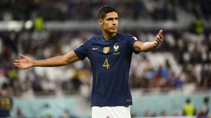 Varane sẽ là chốt chặn cuối cùng cho tuyển Pháp ở hàng hậu vệ sau khi Kimpembe rời giải đấu (Ảnh: Internet) Varane sẽ là chốt chặn cuối cùng cho tuyển Pháp ở hàng hậu vệ sau khi Kimpembe rời giải đấu (Ảnh: Internet)