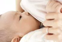 Vì sao các mẹ nên nuôi con bằng sữa mẹ? (Nguồn: Internet)